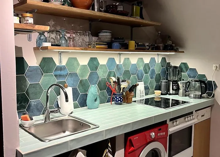 Spacious For Exhibitors & Business Teams