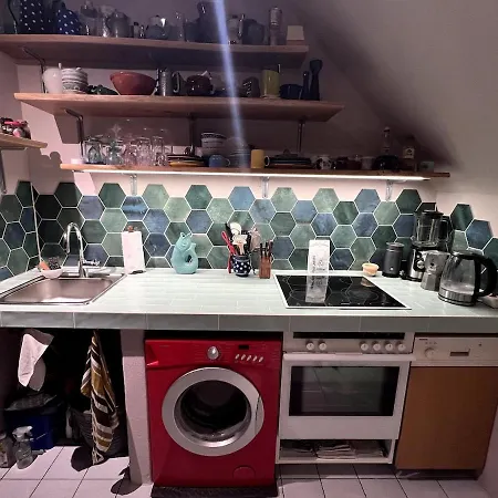 Spacious For Exhibitors & Business Teams