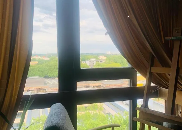 Spacious For Exhibitors & Business Teams